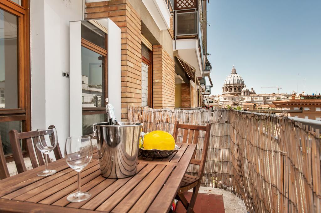 S. Pietro Terrace Bed & Breakfast Рим Екстериор снимка
